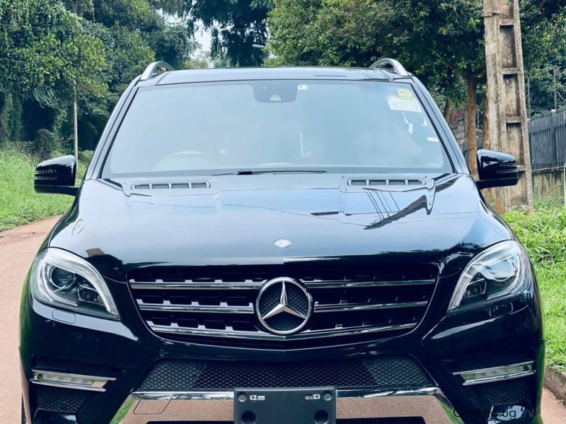 Mercedes-Benz ml 350 in Uganda