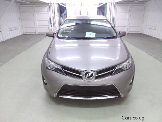 Toyota Auris in Uganda