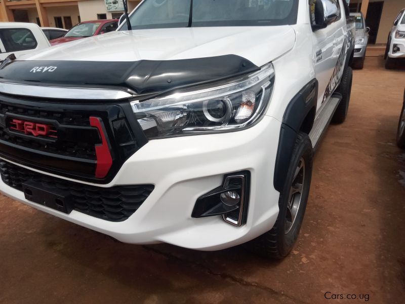 Toyota Hilux 3.0 D4D in Uganda
