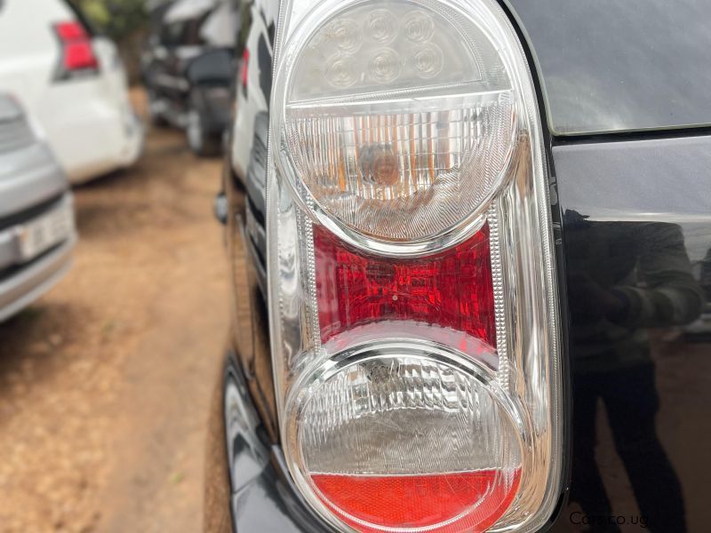 Toyota passo in Uganda