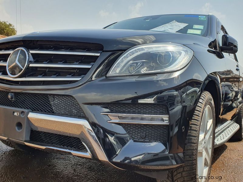 Mercedes-Benz 4matic in Uganda