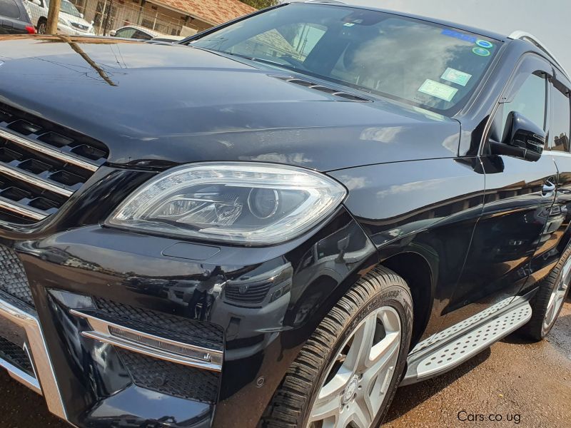 Mercedes-Benz 4matic in Uganda