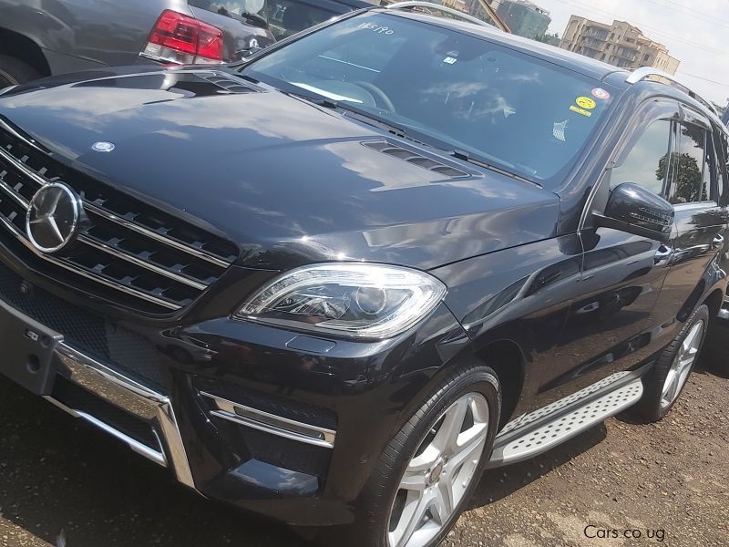 Mercedes-Benz ML in Uganda