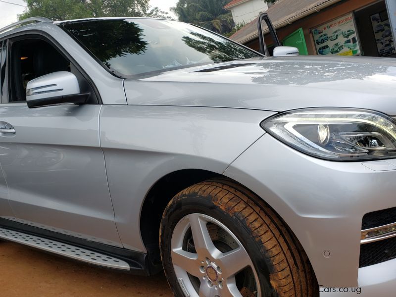 Mercedes-Benz ML 350 in Uganda