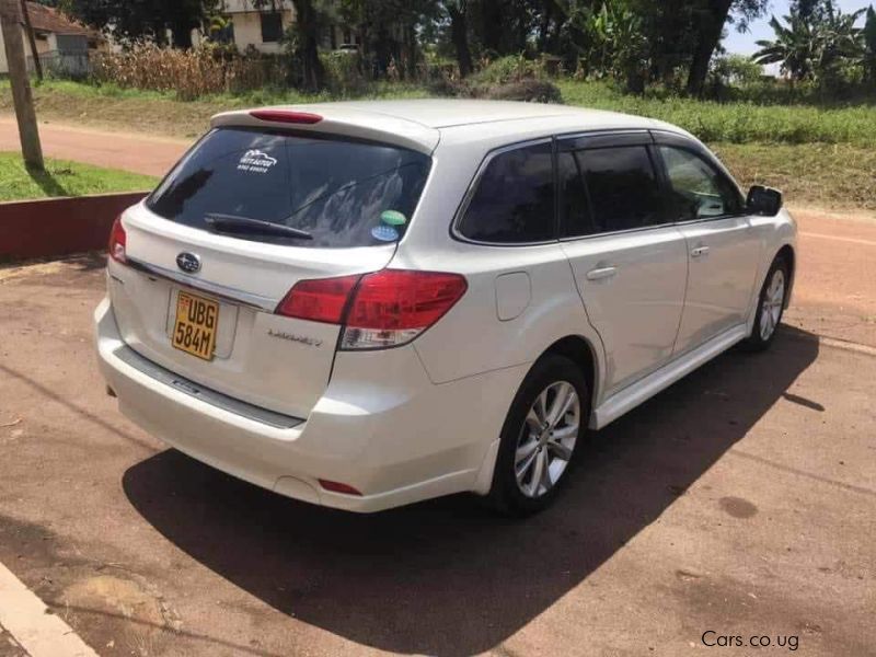 Subaru Legacy 2013 in Uganda