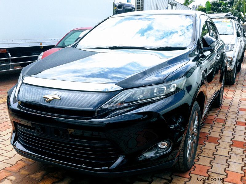 Toyota Harrier in Uganda