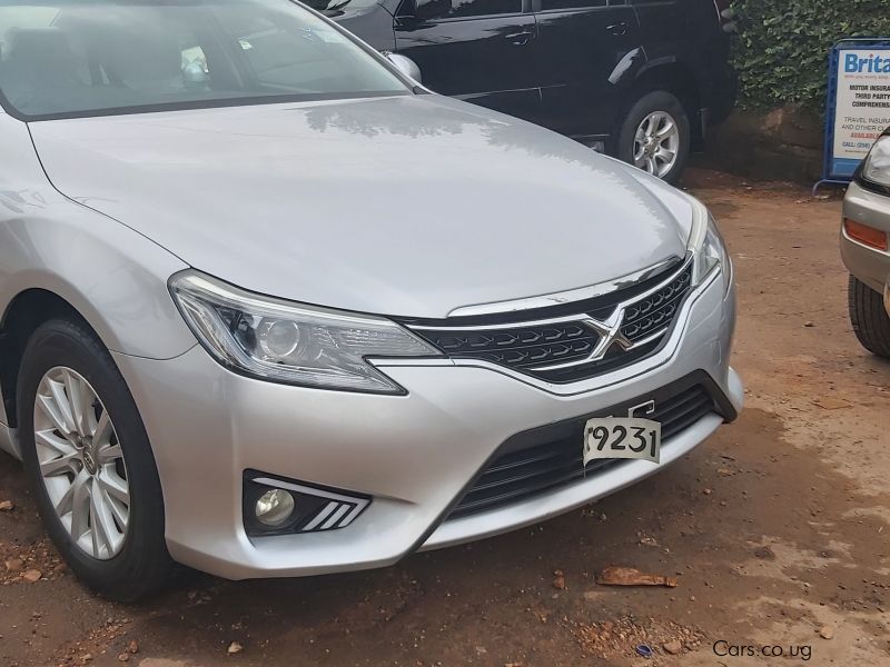 Toyota Mark X in Uganda