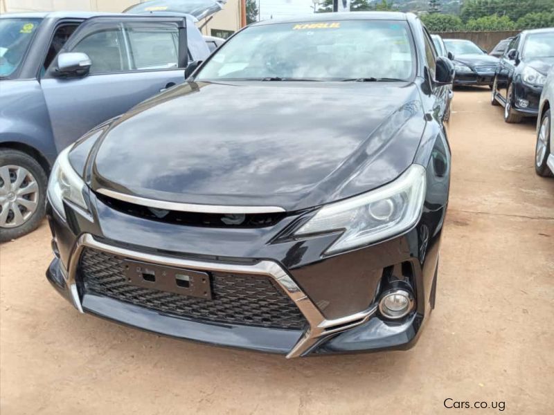 Toyota Mark X Premium in Uganda