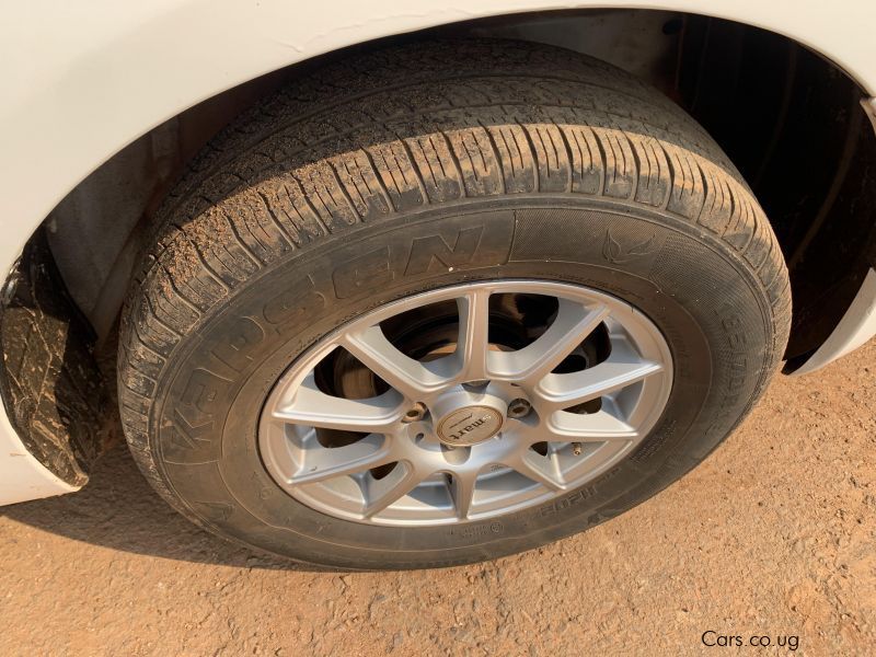 Toyota passo in Uganda