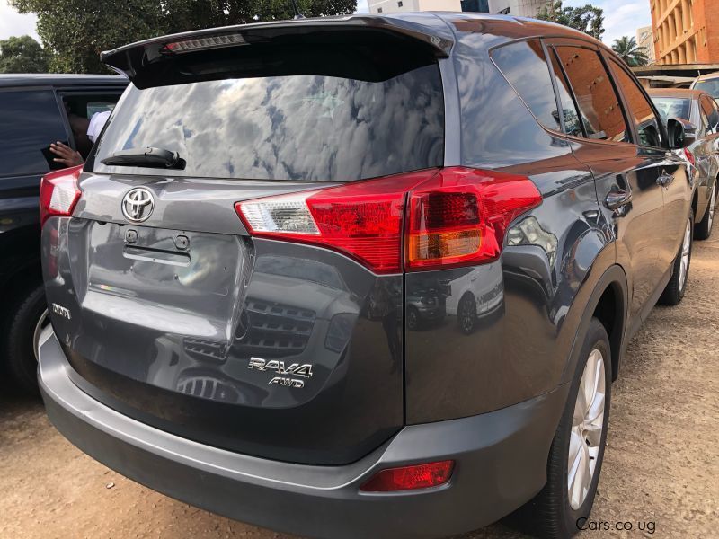 Toyota rav4 in Uganda