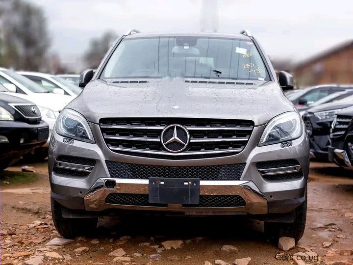 Mercedes-Benz ML 350 4 MATIC in Uganda