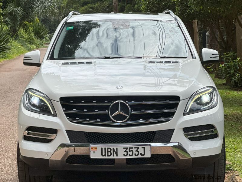 Mercedes-Benz ML 350 in Uganda