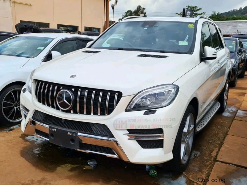 Mercedes-Benz ML 350 Blue EFFICIENCY in Uganda