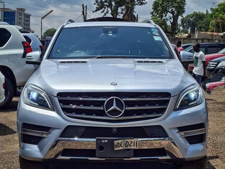 Mercedes-Benz ML 350 Blue TEC in Uganda