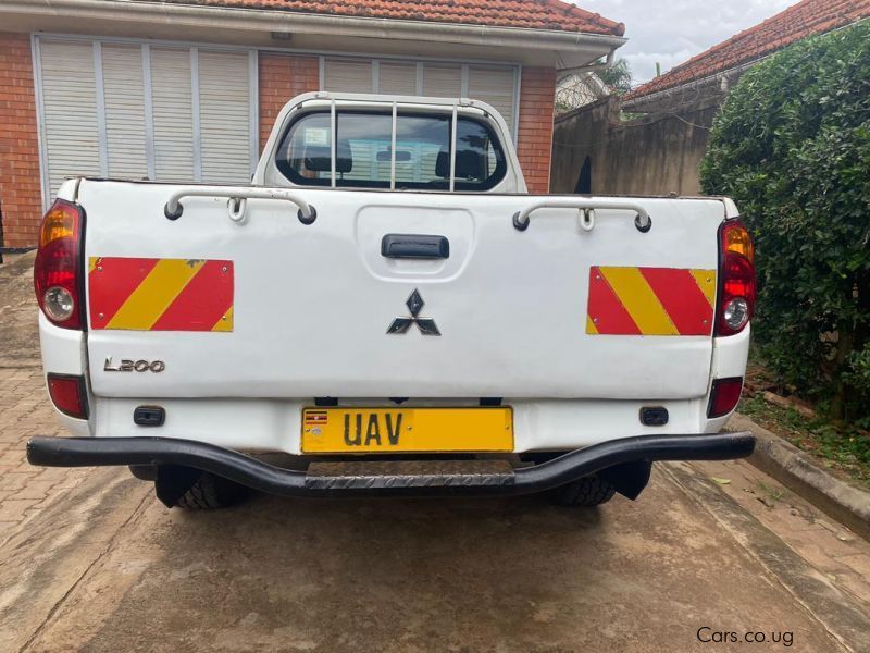 Mitsubishi L200 in Uganda