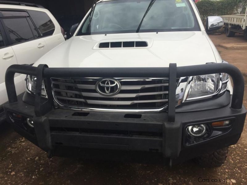 Toyota HILUX in Uganda