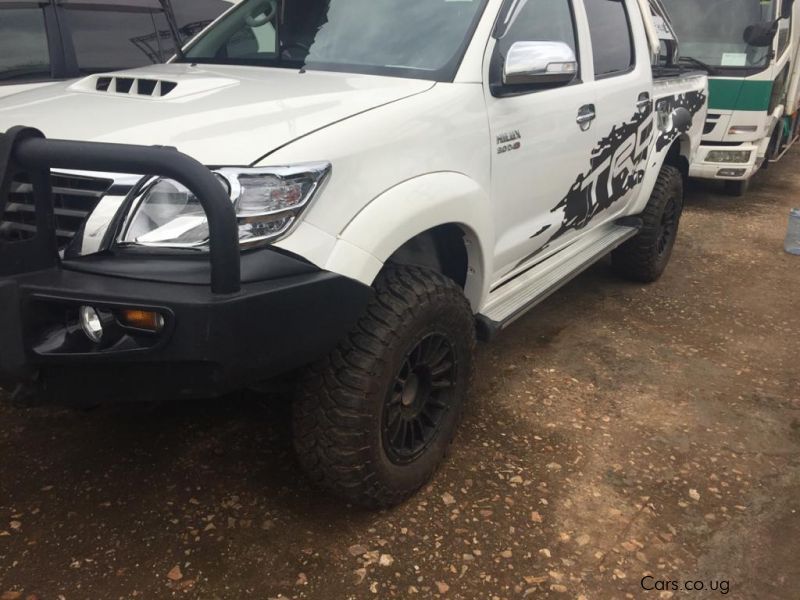 Toyota HILUX in Uganda