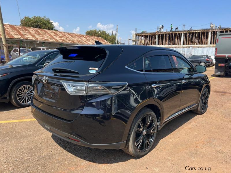 Toyota Harrier in Uganda