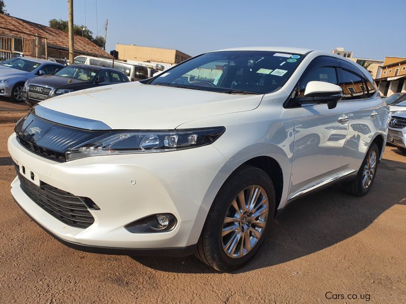 Toyota Harrier in Uganda