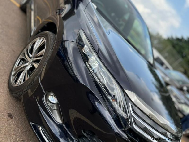 Toyota Harrier in Uganda