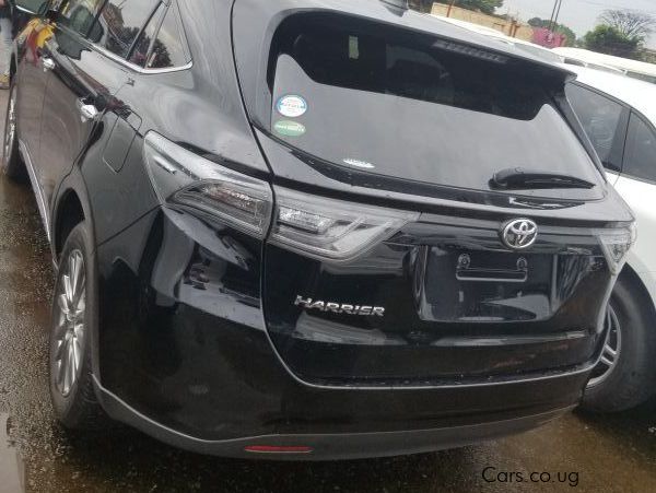 Toyota Harrier in Uganda