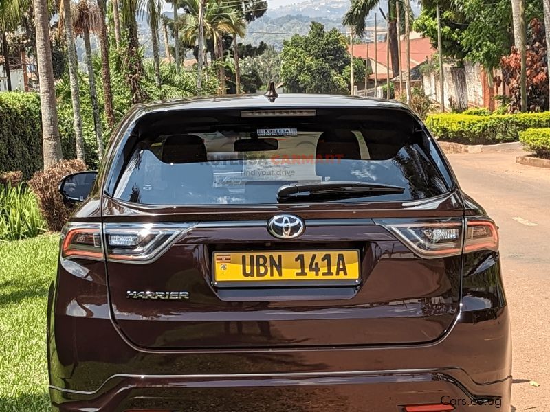 Toyota Harrier in Uganda