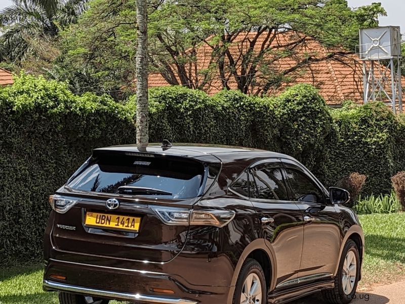 Toyota Harrier in Uganda