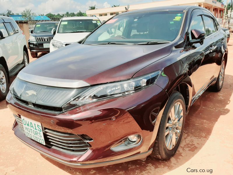 Toyota Harrier in Uganda