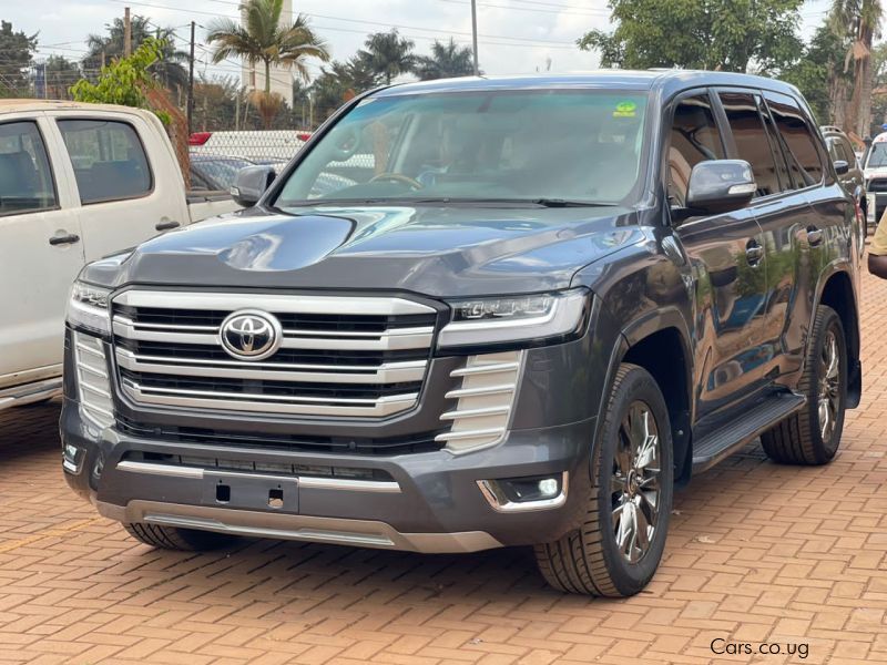 Toyota Land Cruiser in Uganda