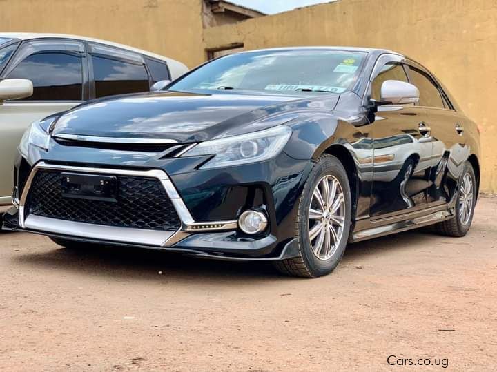 Toyota Mark X Premium in Uganda