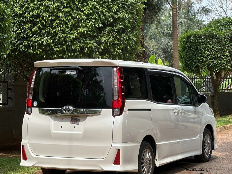 Toyota Noah in Uganda