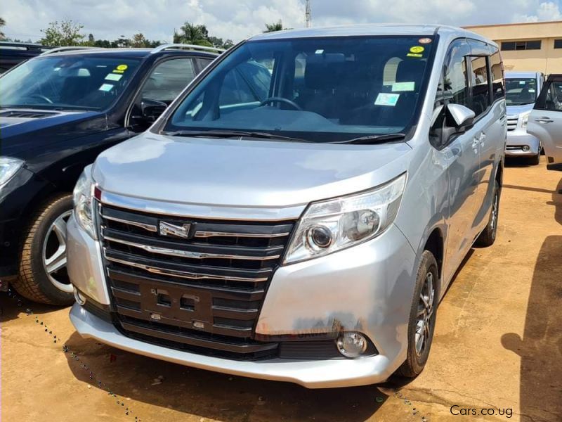 Toyota Noah in Uganda