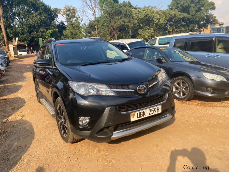 Toyota Rav4 in Uganda