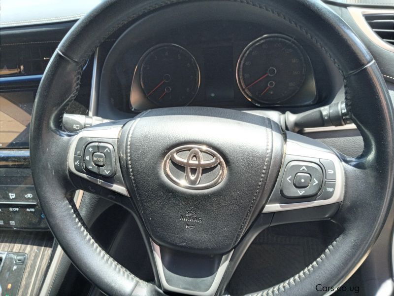 Toyota Harrier Hybrid Shape in Uganda