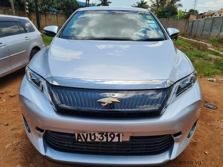 Toyota Harrier in Uganda