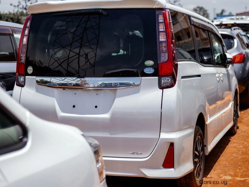 Toyota NOAH NEW SHAPE in Uganda