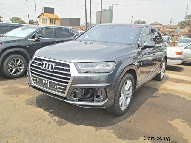 Audi Q7 (Quattro) in Uganda