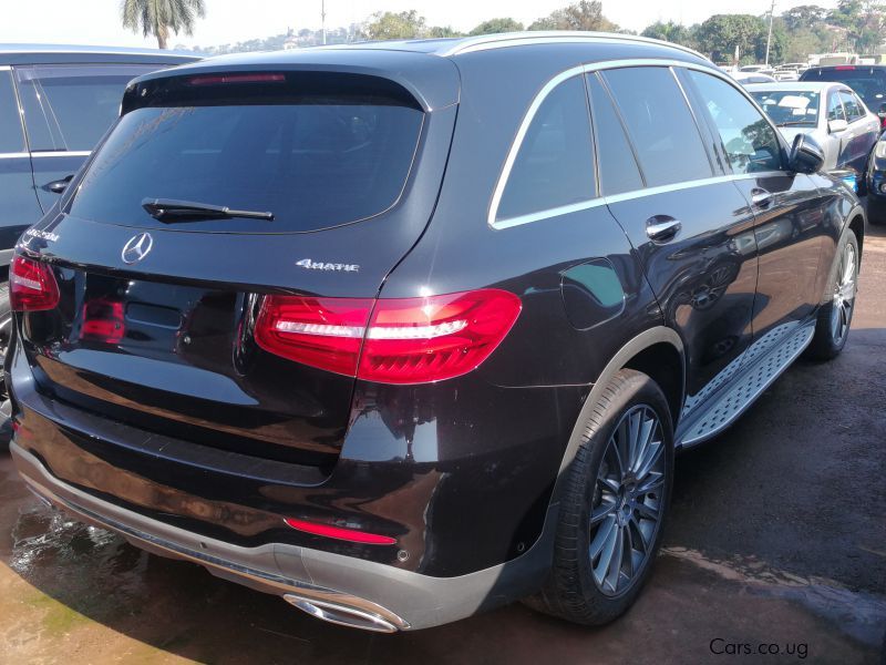 Mercedes-Benz 4matic in Uganda