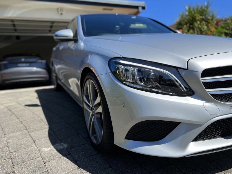 Mercedes-Benz C300 in Uganda