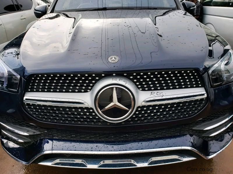 Mercedes-Benz GLE400d in Uganda