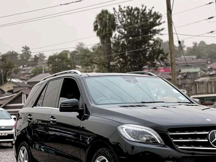 Mercedes-Benz ML 350 Blue TEC in Uganda