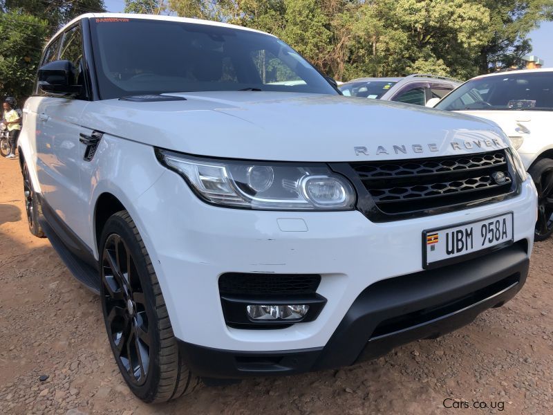 Range Rover range rover  in Uganda