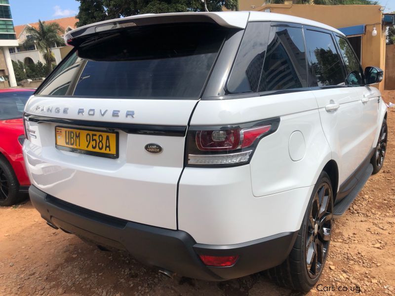 Range Rover range rover  in Uganda