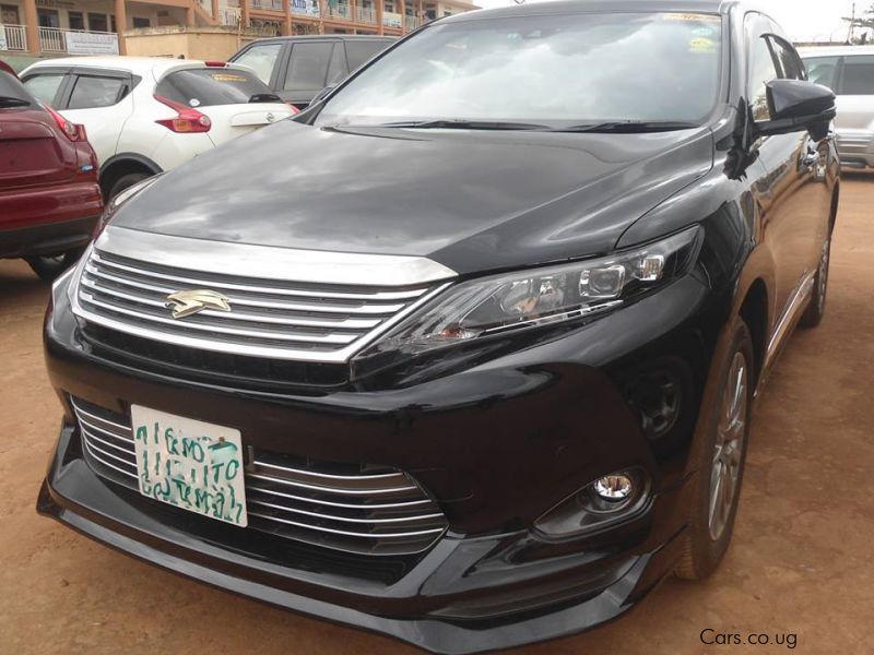 Toyota Harrier in Uganda