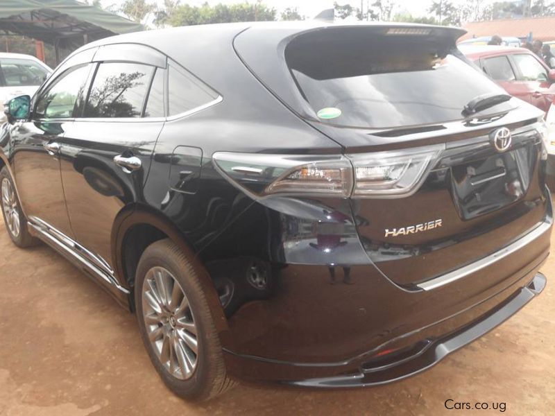 Toyota Harrier in Uganda