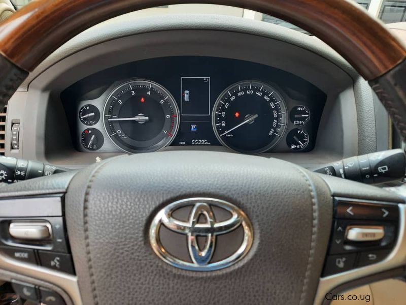 Toyota Toyota Landcruiser in Uganda