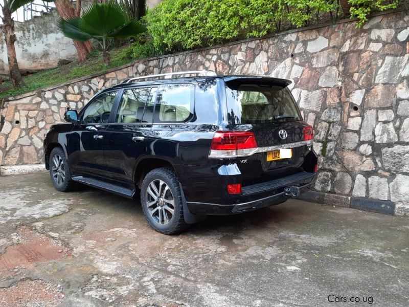 Toyota Toyota Landcruiser in Uganda