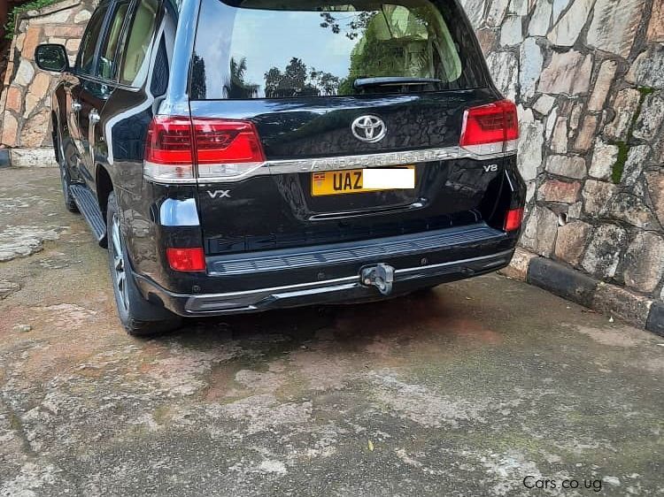 Toyota Toyota Landcruiser in Uganda