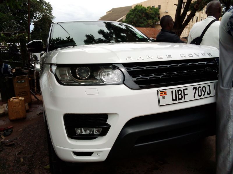 Land Rover Range Rover in Uganda