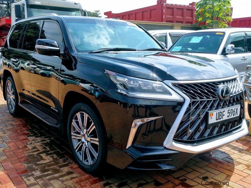 Lexus LX570 in Uganda